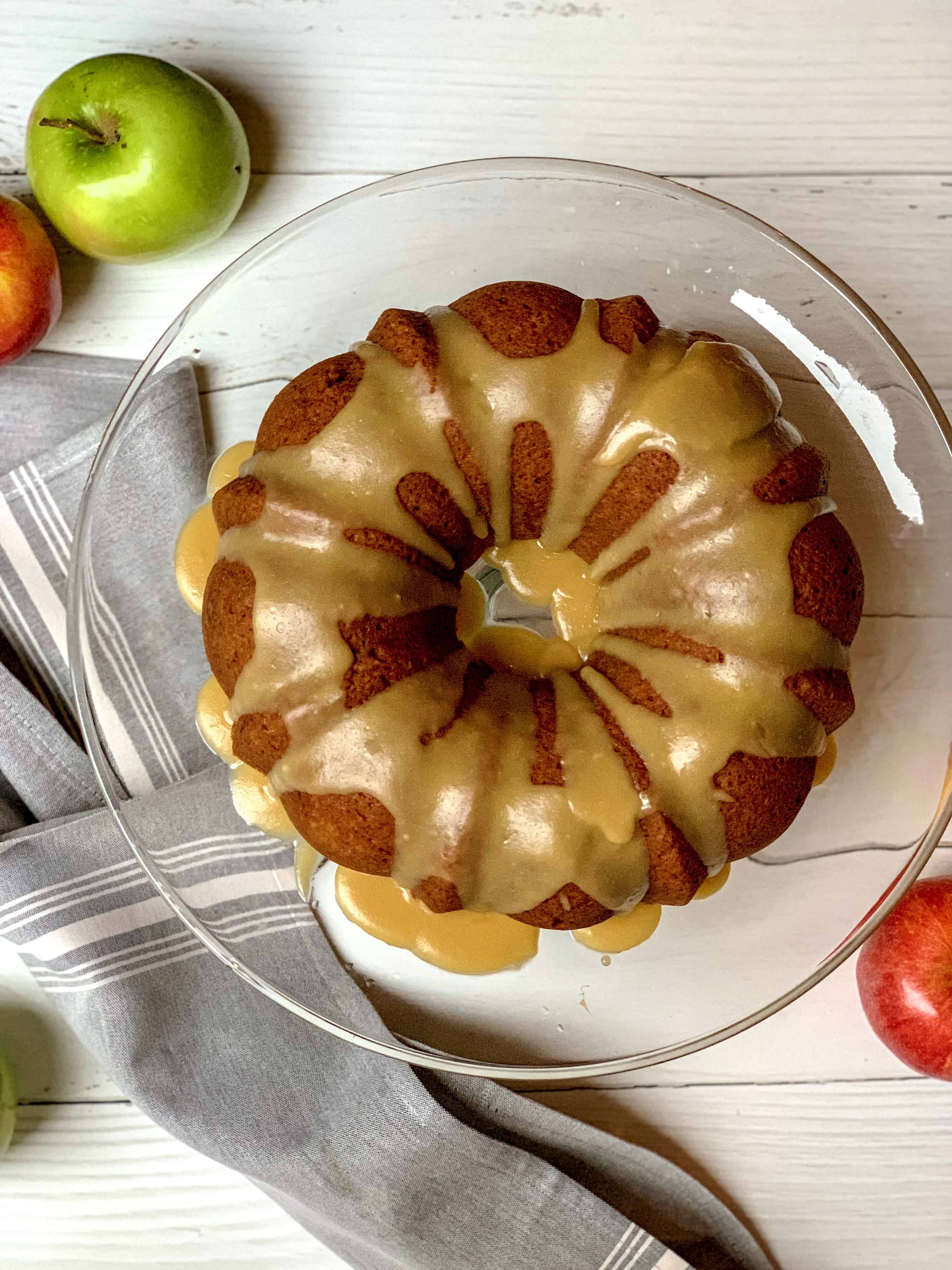 apple bundt cake all glazed 