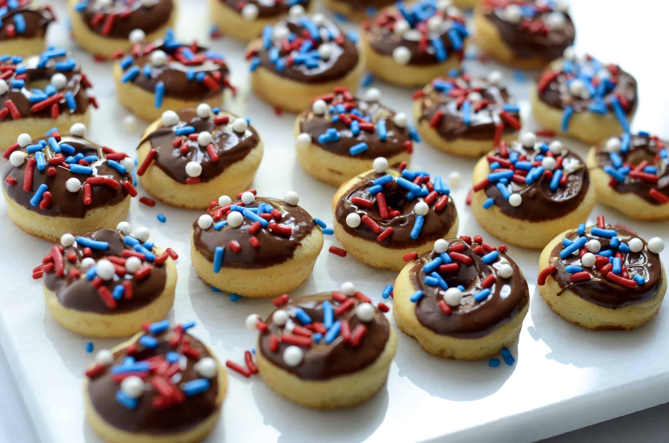 mini baked donuts