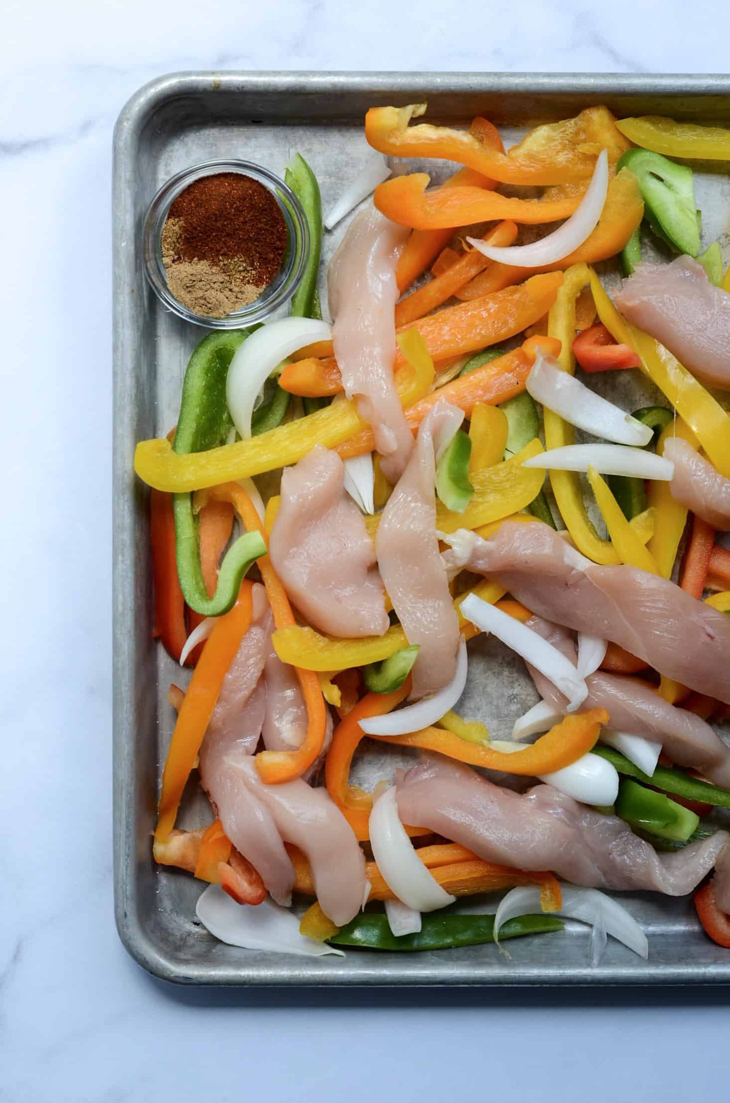 easy sheet pan chicken fajitas with homemade fajita seasoning