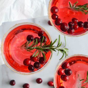 cranberry cocktail with prosecco or champagne
