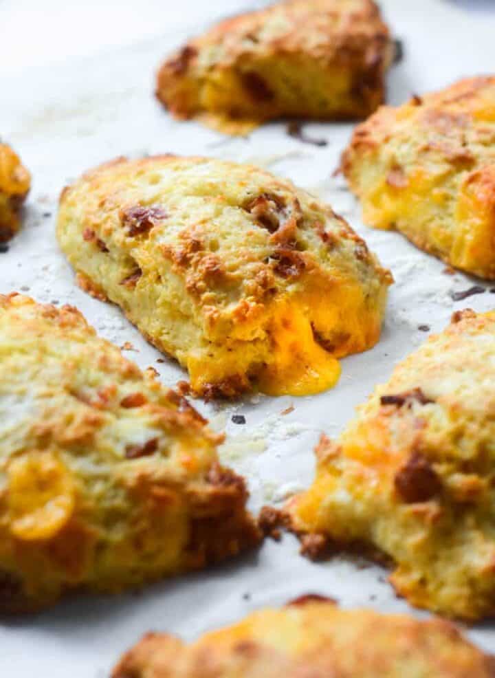 Easy Bacon Cheddar Biscuits 20 Minutes Worn Slap Out